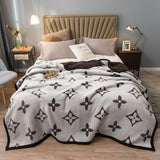 Brown Lucky Four-Leaf Clover 100x150CM Premium Double-Sided Print Flannel Blanket - Soft All-Season Air Conditioning Throw for Office Nap & Travel