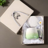 Green Gradient Cat Ceramic Mug with Lid and Spoon - 400ml Porcelain Coffee Cup - Adorable 3D Cat Design, Pastel Colour, Gift Box Included - Ideal for Home, Office, or as a Present for Women and Cat Lovers